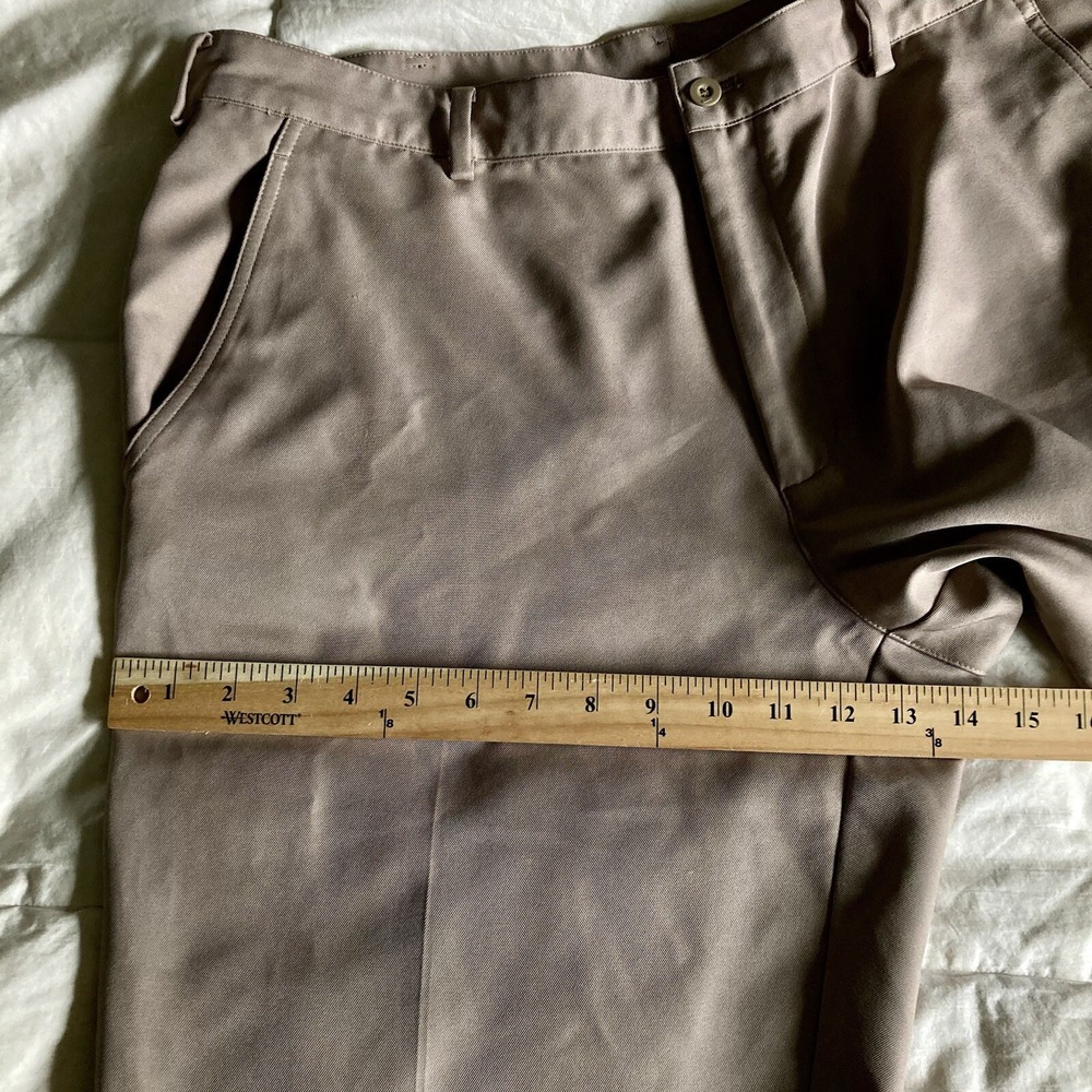 NIKE Golf Dri-Fit Men's 36x31 (actual) 100% Poly Performance Pants Khaki Chino - Picture 13 of 16